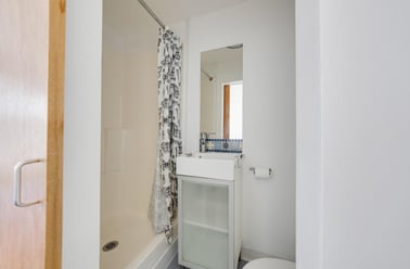 Furzehill Road, Mutley, Plymouth - Image 2